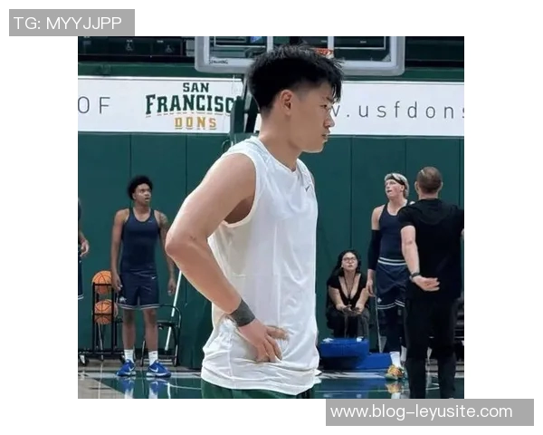 王俊杰生涯之夜狂砍27分7记三分助球队取得胜利赵维伦助攻表现亮眼